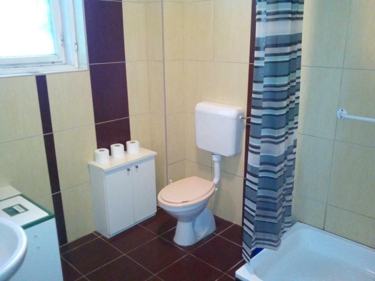 Hajdúszoboszló Hullam Panzio B&B 외부 사진