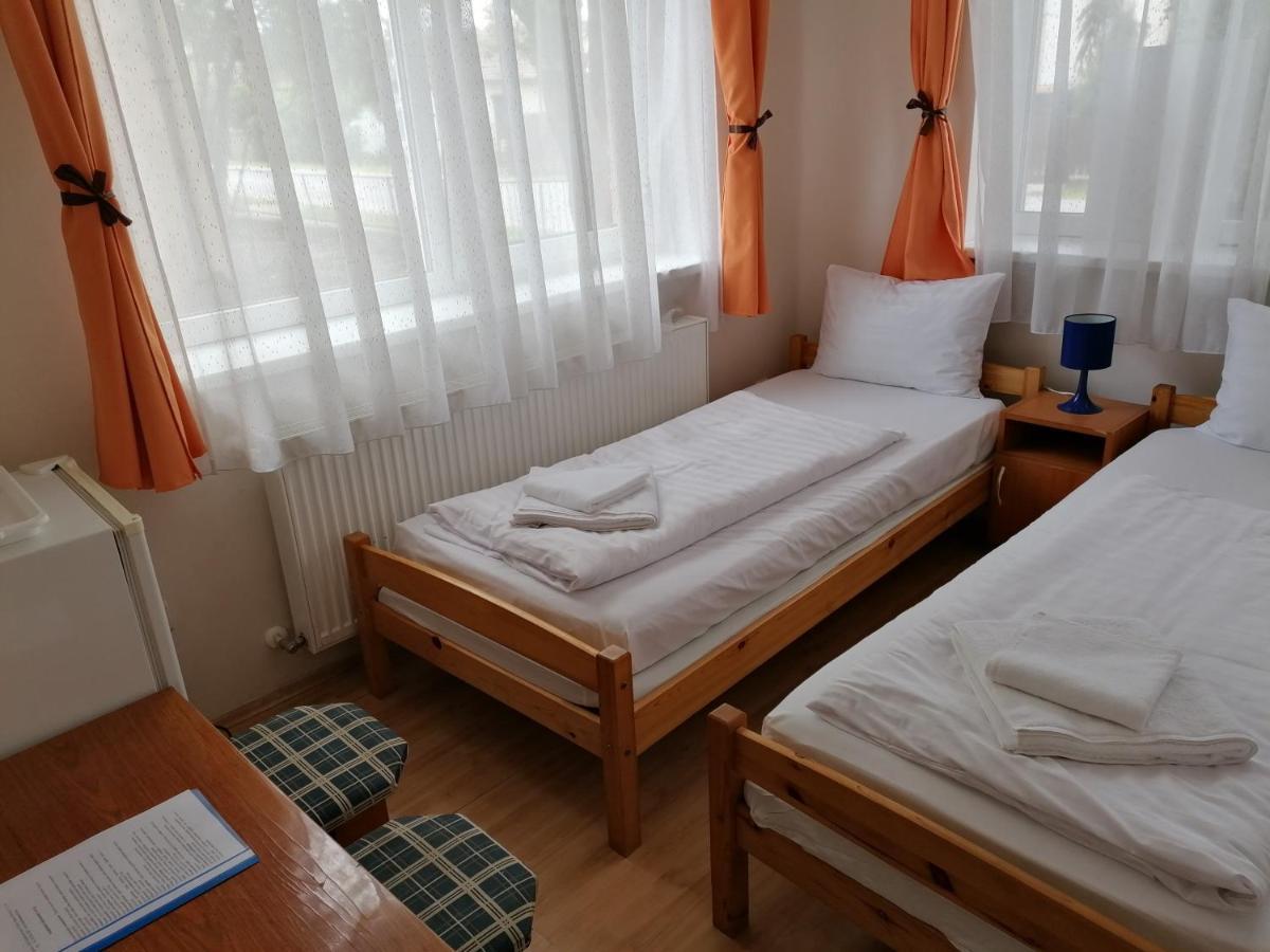 Hajdúszoboszló Hullam Panzio B&B 외부 사진